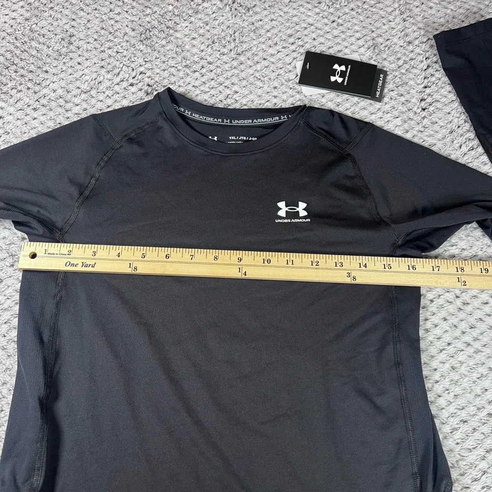 Under Armour Boys HeatGear‎ Compression Long Sleeve Shirt Size YXL Black Fitted